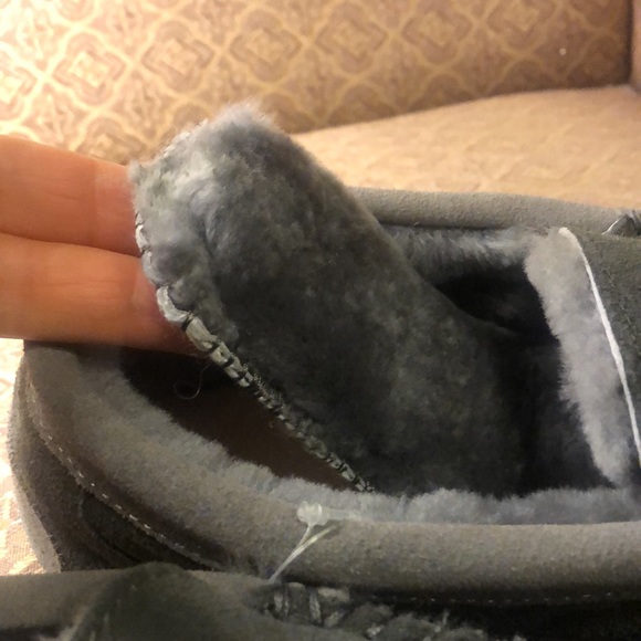 New TOTES 100%  GENUINE Sheepskin slippers / moccasins 291an - Picture 12 of 15